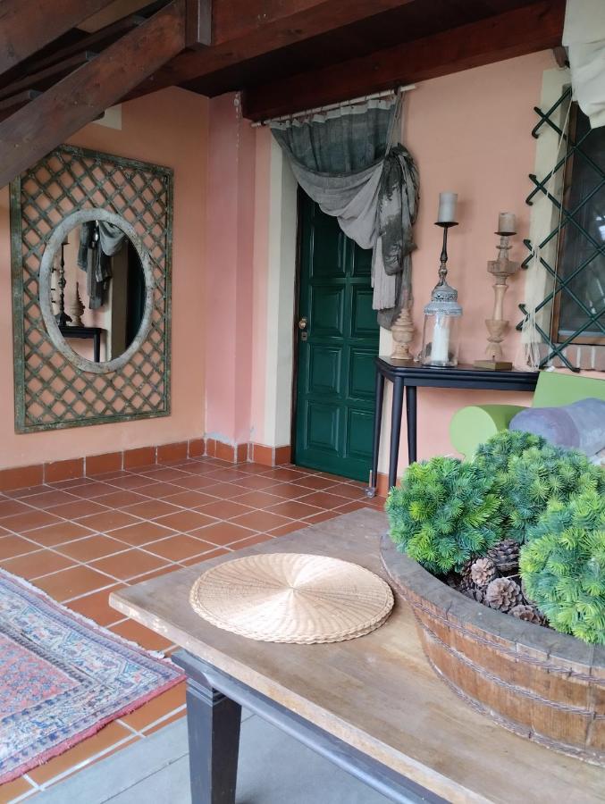 Il Cortiletto Bed & Breakfast Quartiano Екстериор снимка
