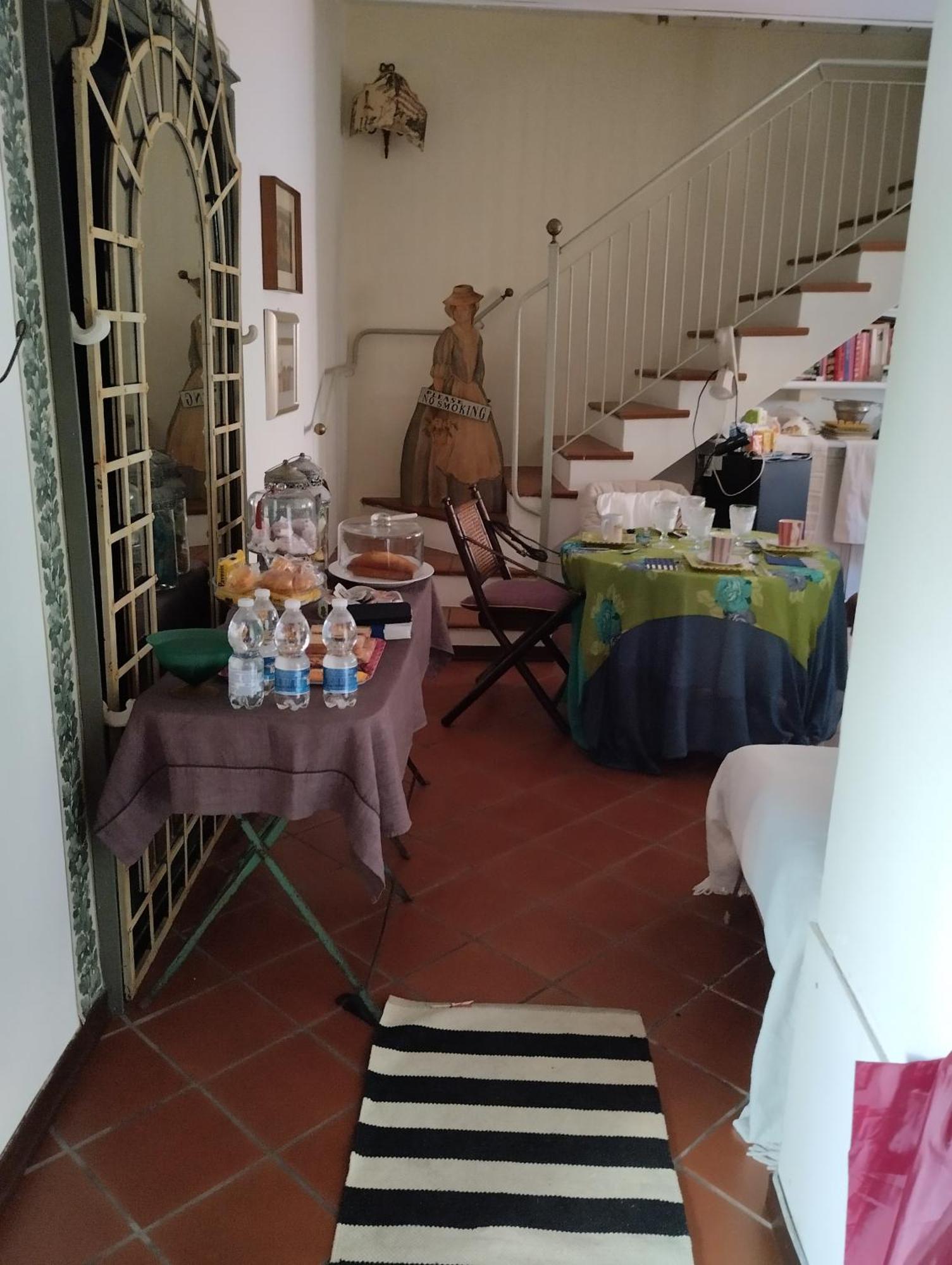 Il Cortiletto Bed & Breakfast Quartiano Екстериор снимка