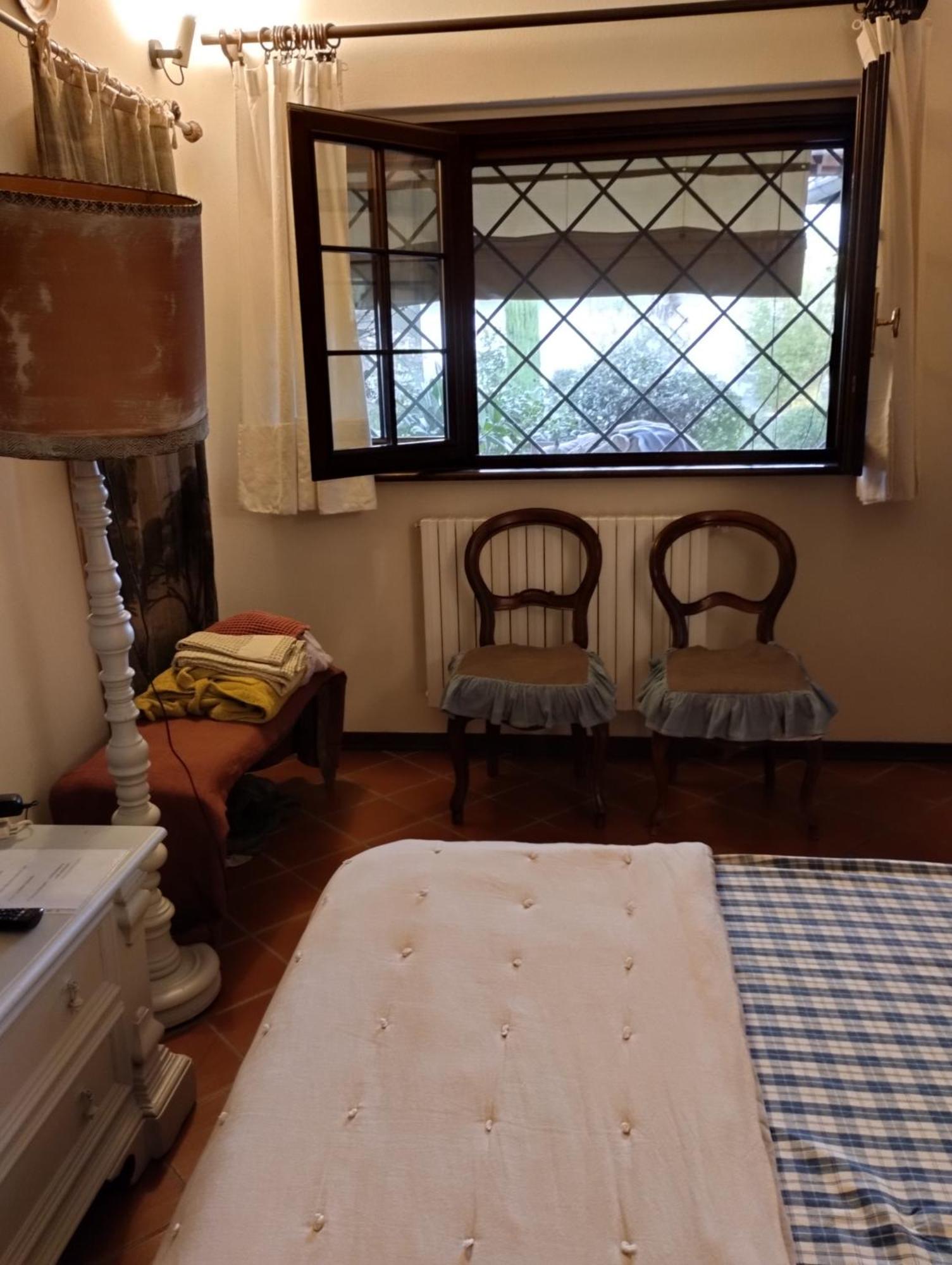 Il Cortiletto Bed & Breakfast Quartiano Екстериор снимка
